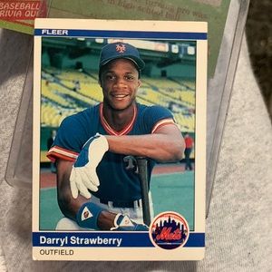 Darryl Strawberry METS card from 1984.